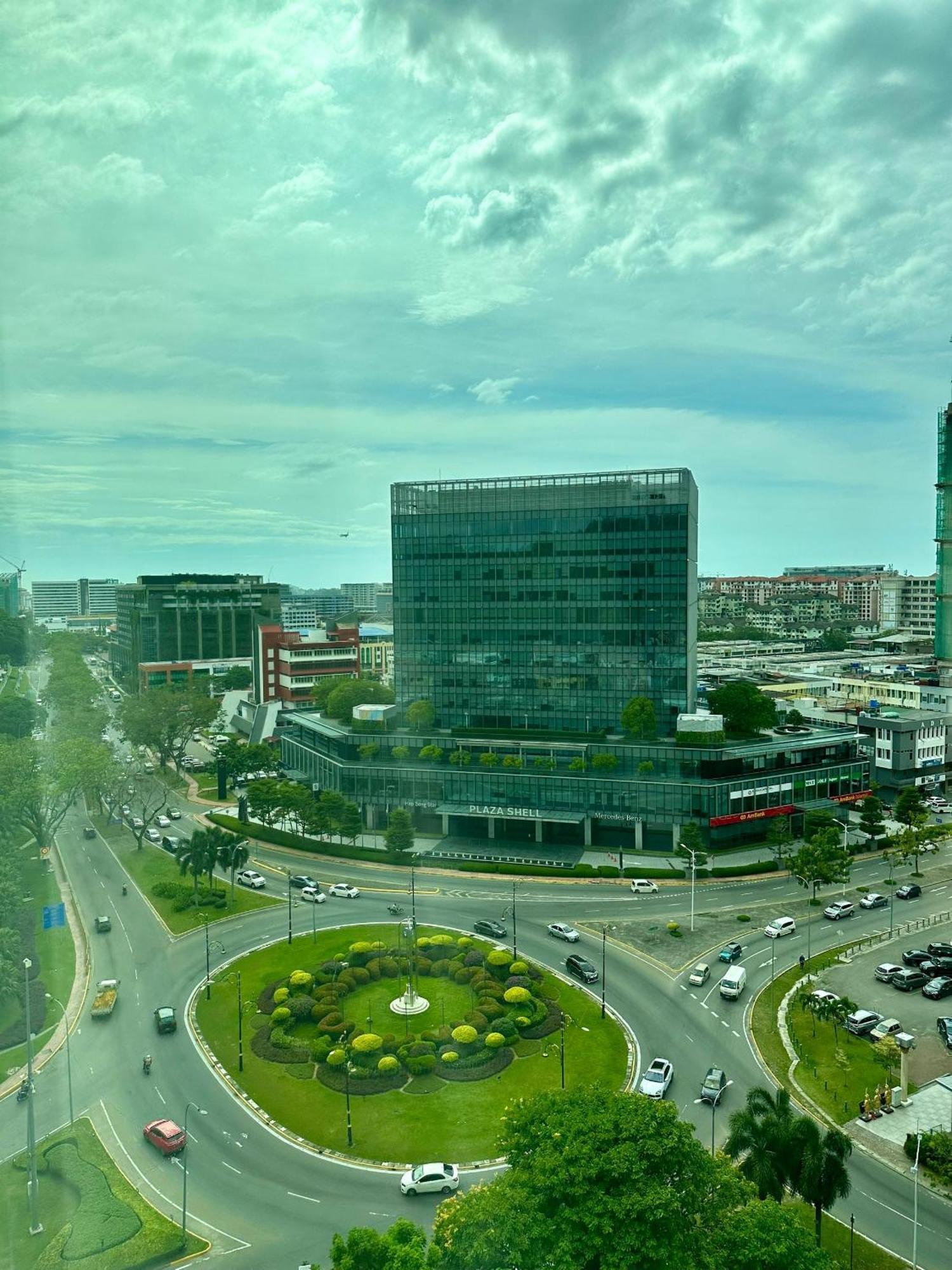 King Park Hotel Kota Kinabalu Exterior foto